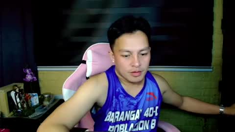 Snapshot of hunk_danny chatting on July 12, 2026, 10:17 am hunk_danny online show from July 12, 2026, 10:17 am