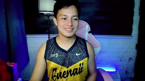 Snapshot of hunk_danny chatting on July 28, 2026, 6:07 pm hunk_danny online show from July 28, 2026, 6:07 pm