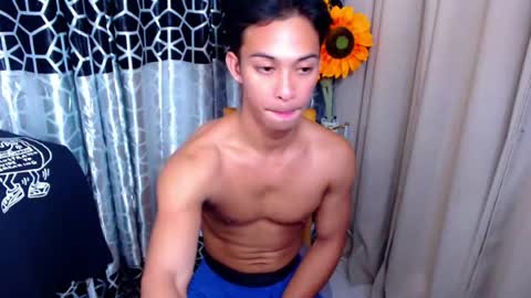 Snapshot of hunk_edward chatting on July 15, 2026, 8:41 am hunk_edward online show from July 15, 2026, 8:41 am