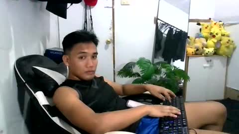 Snapshot of hunk_moreno69 chatting on May 10, 2026, 11:26 am Roger online show from May 10, 2026, 11:26 am