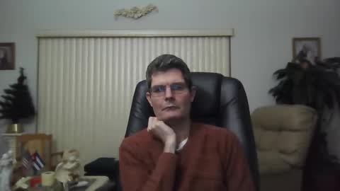hunkmasclefad458 online show from December 18, 2024, 5:37 am
