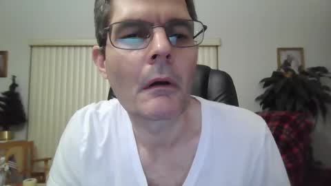 hunkmasclefad458 online show from December 23, 2024, 3:07 am
