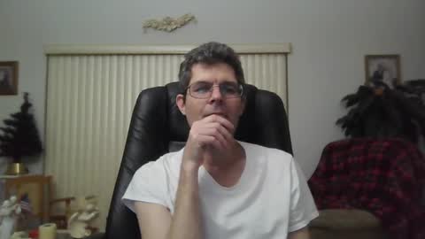 hunkmasclefad458 online show from December 29, 2024, 4:48 am