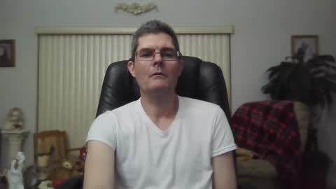 hunkmasclefad458 online show from February 9, 2026, 5:11 am