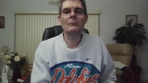 hunkmasclefad458 online show from February 23, 2026, 5:49 am