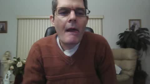 hunkmasclefad458 online show from February 24, 2026, 6:33 am