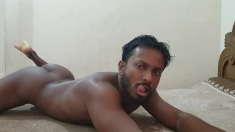 Snapshot of hunky_ariyaan chatting on April 9, 2026, 7:36 am Hunky Ariyaan online show from April 9, 2026, 7:36 am