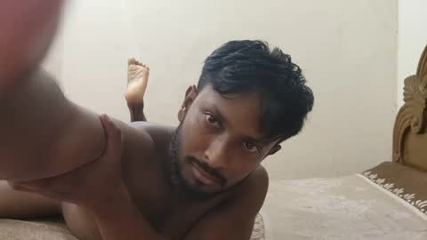 Snapshot of hunky_ariyaan chatting on April 18, 2026, 7:58 pm Hunky Ariyaan online show from April 18, 2026, 7:58 pm