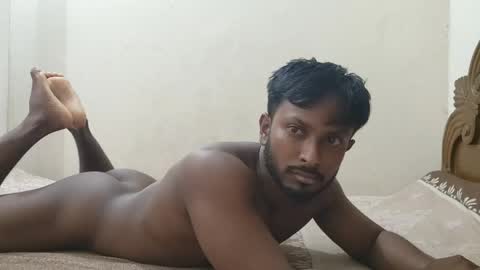 Snapshot of hunky_ariyaan chatting on April 19, 2026, 6:21 pm Hunky Ariyaan online show from April 19, 2026, 6:21 pm