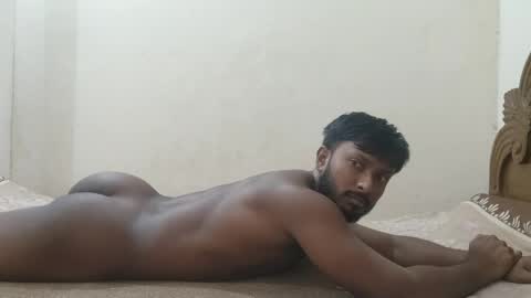 Snapshot of hunky_ariyaan chatting on April 27, 2026, 7:39 am Hunky Ariyaan online show from April 27, 2026, 7:39 am