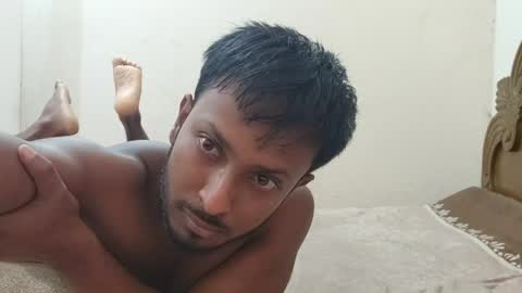 Snapshot of hunky_ariyaan chatting on May 15, 2026, 5:58 am Hunky Ariyaan online show from May 15, 2026, 5:58 am