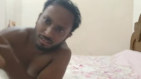 Snapshot of hunky_ariyaan chatting on May 20, 2026, 3:29 pm Hunky Ariyaan online show from May 20, 2026, 3:29 pm