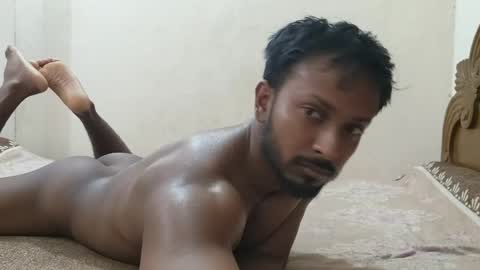 Snapshot of hunky_ariyaan chatting on June 2, 2026, 1:02 pm Hunky Ariyaan online show from June 2, 2026, 1:02 pm