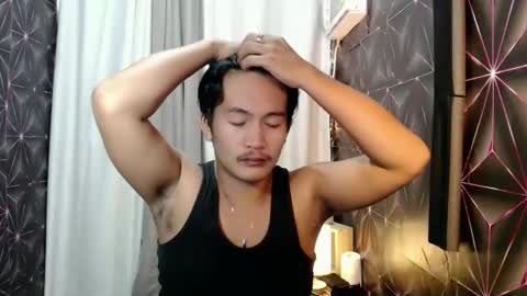 hunkylloyd online show from February 11, 2025, 3:51 pm