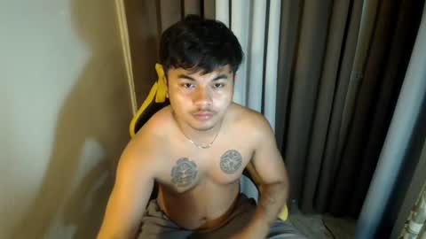 Snapshot of hunkyzeus chatting on June 14, 2026, 5:59 pm hunkyzeus online show from June 14, 2026, 5:59 pm