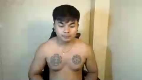 Snapshot of hunkyzeus chatting on July 25, 2026, 4:48 pm hunkyzeus online show from July 25, 2026, 4:48 pm