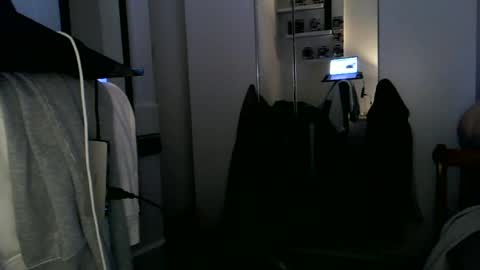 Hunter online show from June 30, 2026, 11:39 pm