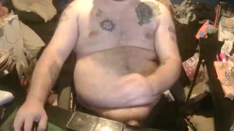 hunter_lust97 online show from June 7, 2026, 11:19 pm