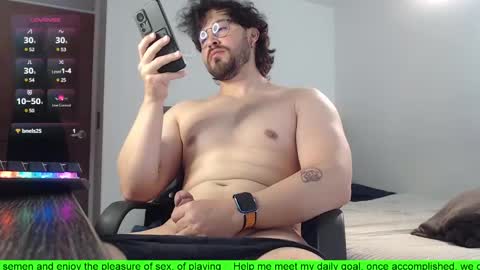 Snapshot of hunter_of_mn chatting on February 4, 2025, 4:29 pm online show from February 4, 2025, 4:29 pm