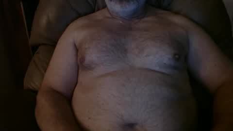 huntermark1 online show from February 27, 2026, 5:40 am