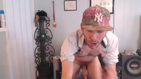 Hunter XX 420 online show from February 7, 2025, 5:18 pm