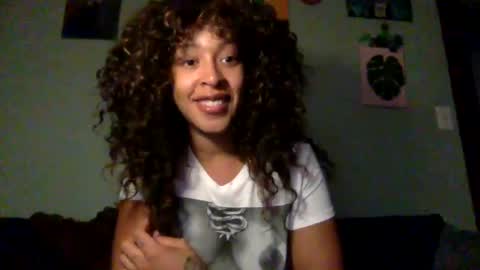 Goddess Hunyy online show from December 4, 2024, 1:47 am