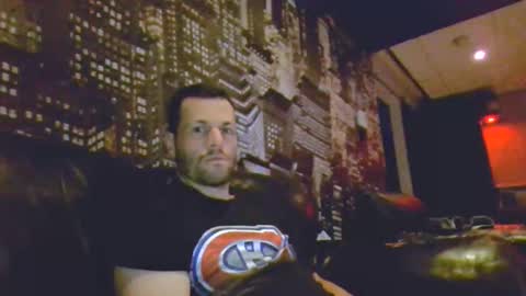 Snapshot of hurley7890 chatting on May 26, 2026, 3:35 am hurley7890 online show from May 26, 2026, 3:35 am