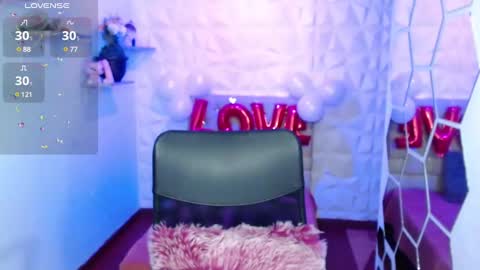 Snapshot of hurremcan_ chatting on February 12, 2025, 12:55 pm Hurrem online show from February 12, 2025, 12:55 pm