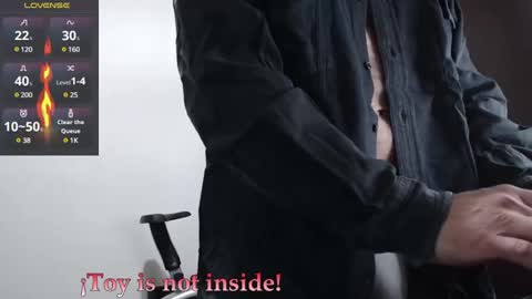 Snapshot of hxmister chatting on January 5, 2025, 4:04 am Andrew online show from January 5, 2025, 4:04 am