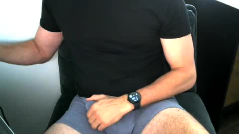 Snapshot of hydroblue77 chatting on July 4, 2026, 2:34 pm hydroblue77 online show from July 4, 2026, 2:34 pm