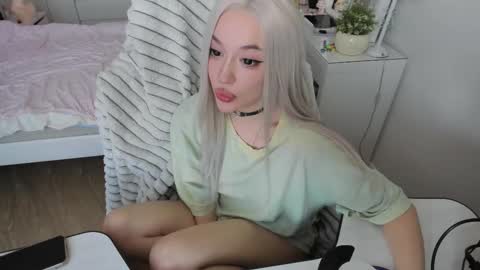 Snapshot of hyorinmaruu chatting on September 19, 2025, 5:20 am maru online show from September 19, 2025, 5:20 am