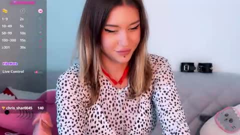 Snapshot of hypnotic_kitty chatting on June 22, 2026, 3:25 am Your submissive lady 3 online show from June 22, 2026, 3:25 am