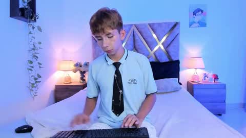 Snapshot of hyunjin_sun chatting on October 24, 2025, 10:50 pm Son Hyunjin online show from October 24, 2025, 10:50 pm