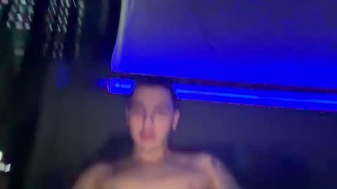 Snapshot of hzbnaa chatting on February 3, 2026, 4:34 pm Elcejas 2 online show from February 3, 2026, 4:34 pm