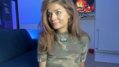 Snapshot of i___love__you chatting on April 29, 2026, 5:22 am i___love__you online show from April 29, 2026, 5:22 am