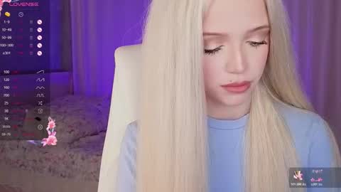 Snapshot of i__am_joss chatting on November 26, 2025, 10:55 pm Joselle online show from November 26, 2025, 10:55 pm