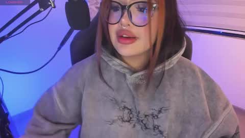 Ari online show from November 10, 2025, 2:10 am