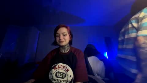 Snapshot of i_died_again chatting on December 17, 2024, 7:48 pm Asya online show from December 17, 2024, 7:48 pm