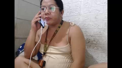 Snapshot of i_drain_u_bitch chatting on May 5, 2026, 12:57 pm jamaeca online show from May 5, 2026, 12:57 pm