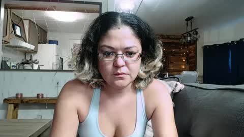 ShortStuff online show from February 13, 2025, 9:06 pm