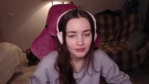 elisabeth online show from January 26, 2025, 1:47 pm