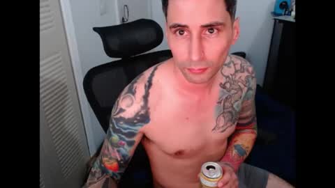 Snapshot of i_man_van chatting on July 17, 2026, 9:27 am Rylan Chase online show from July 17, 2026, 9:27 am