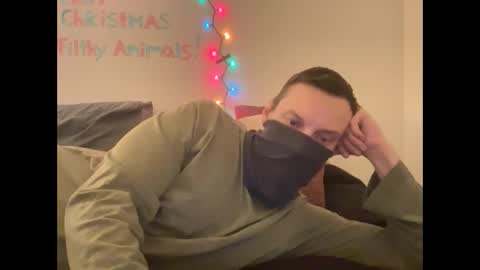 i o ro online show from December 27, 2024, 7:18 am