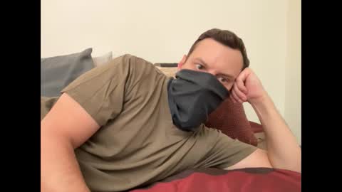 i o ro online show from September 15, 2025, 2:33 am