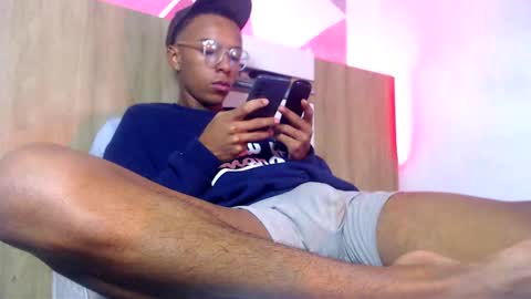 Snapshot of iam_colt chatting on December 3, 2025, 10:02 am David Colt online show from December 3, 2025, 10:02 am