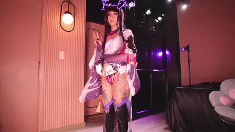       online show from January 9, 2025, 11:45 pm