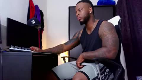 Mr H Independent model online show from March 27, 2026, 2:17 am