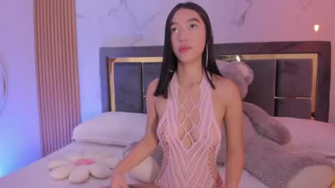 Milly online show from April 27, 2026, 9:57 pm