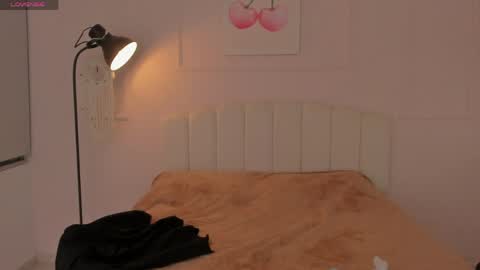 Milly online show from May 13, 2026, 3:26 am