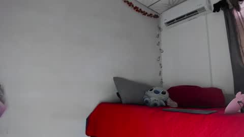 Samantha Marin online show from February 18, 2026, 8:49 pm